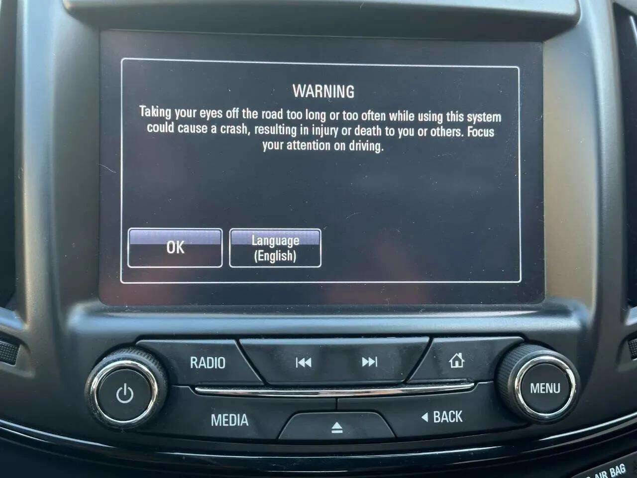 Used 2016 Buick Regal Premium w/ Driver Confidence Package #1 image 38
