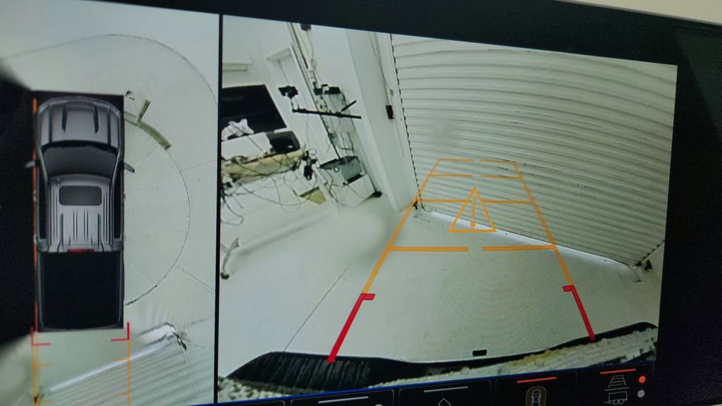 Used 2025 Chevrolet Silverado 1500 LT w/ Texas Edition Plus image 36