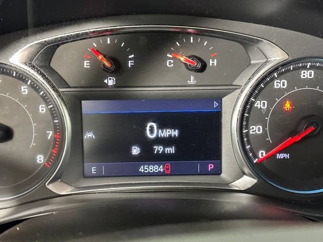 Used 2022 Chevrolet Traverse LT FWD image 18