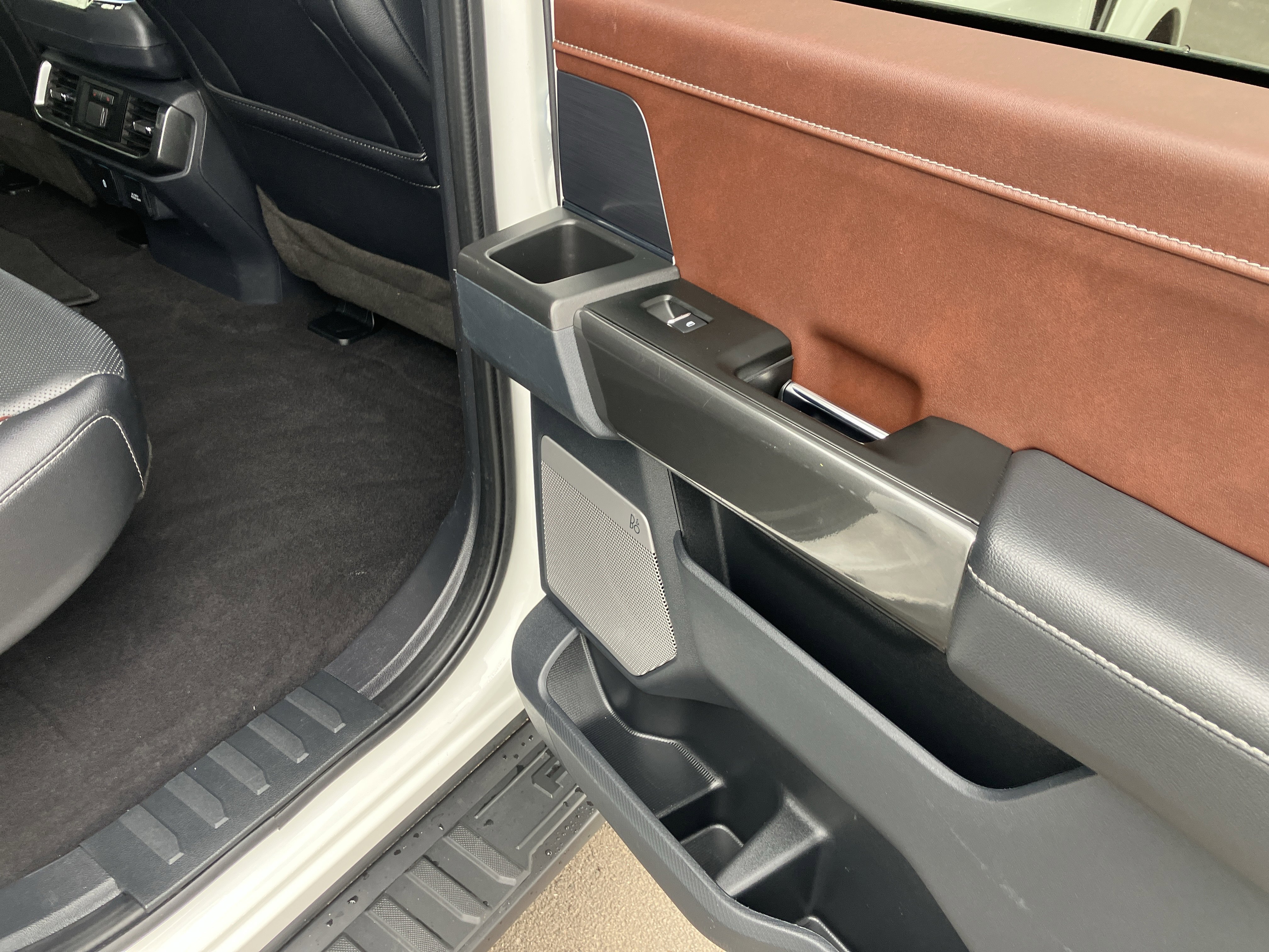 Certified 2023 Ford F150 Lariat w/ Equipment Group 502A High image 12