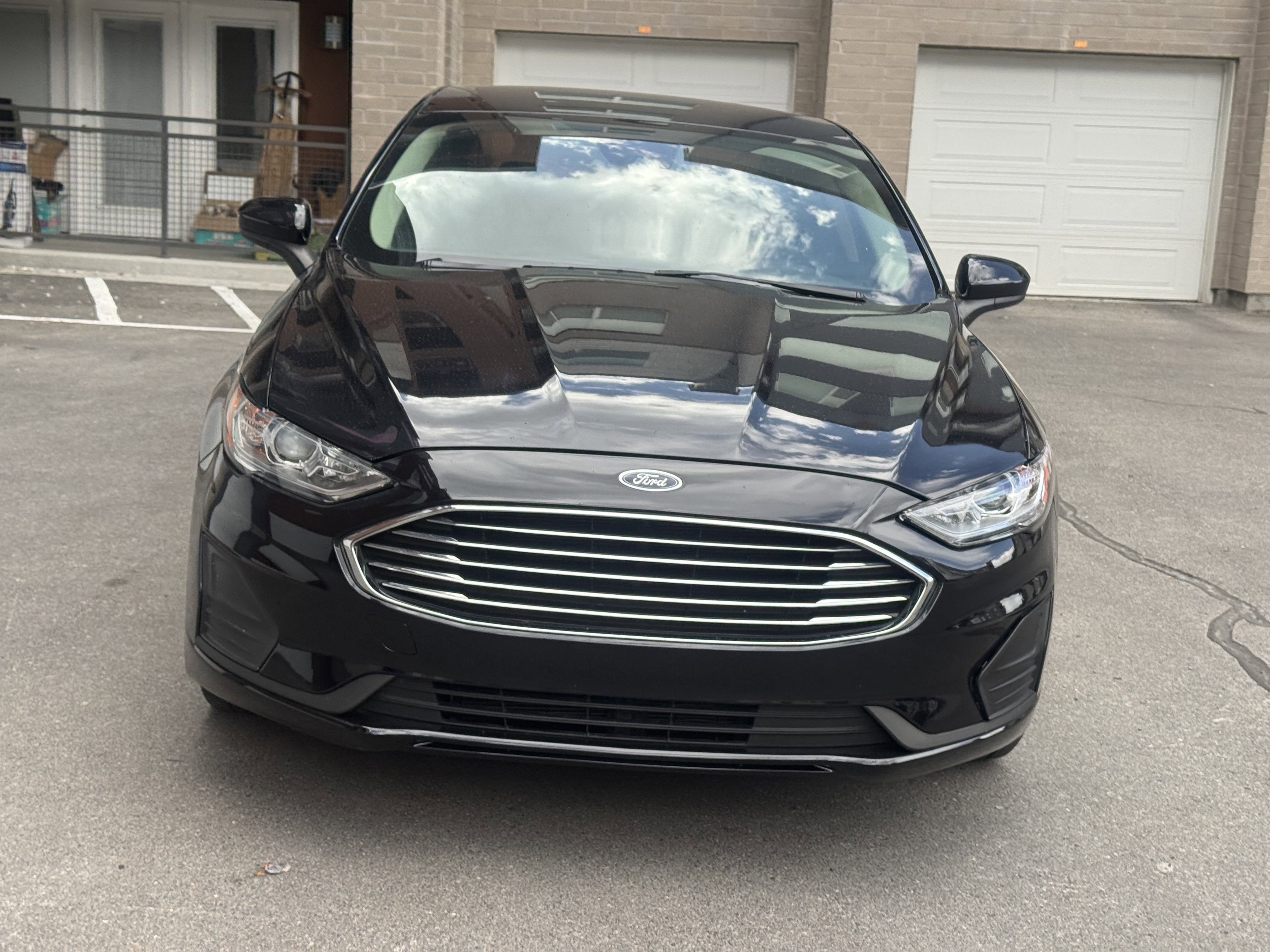 Used 2020 Ford Fusion SE image 8