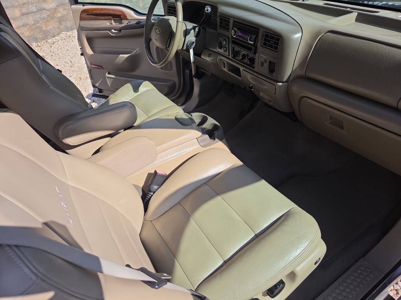 Used 2004 Ford F250 Lariat AWD/4WD image 35
