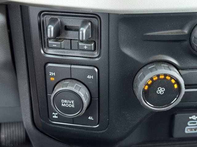 Used 2023 Ford F250 XLT w/ 360-Degree Camera Package AWD/4WD image 19