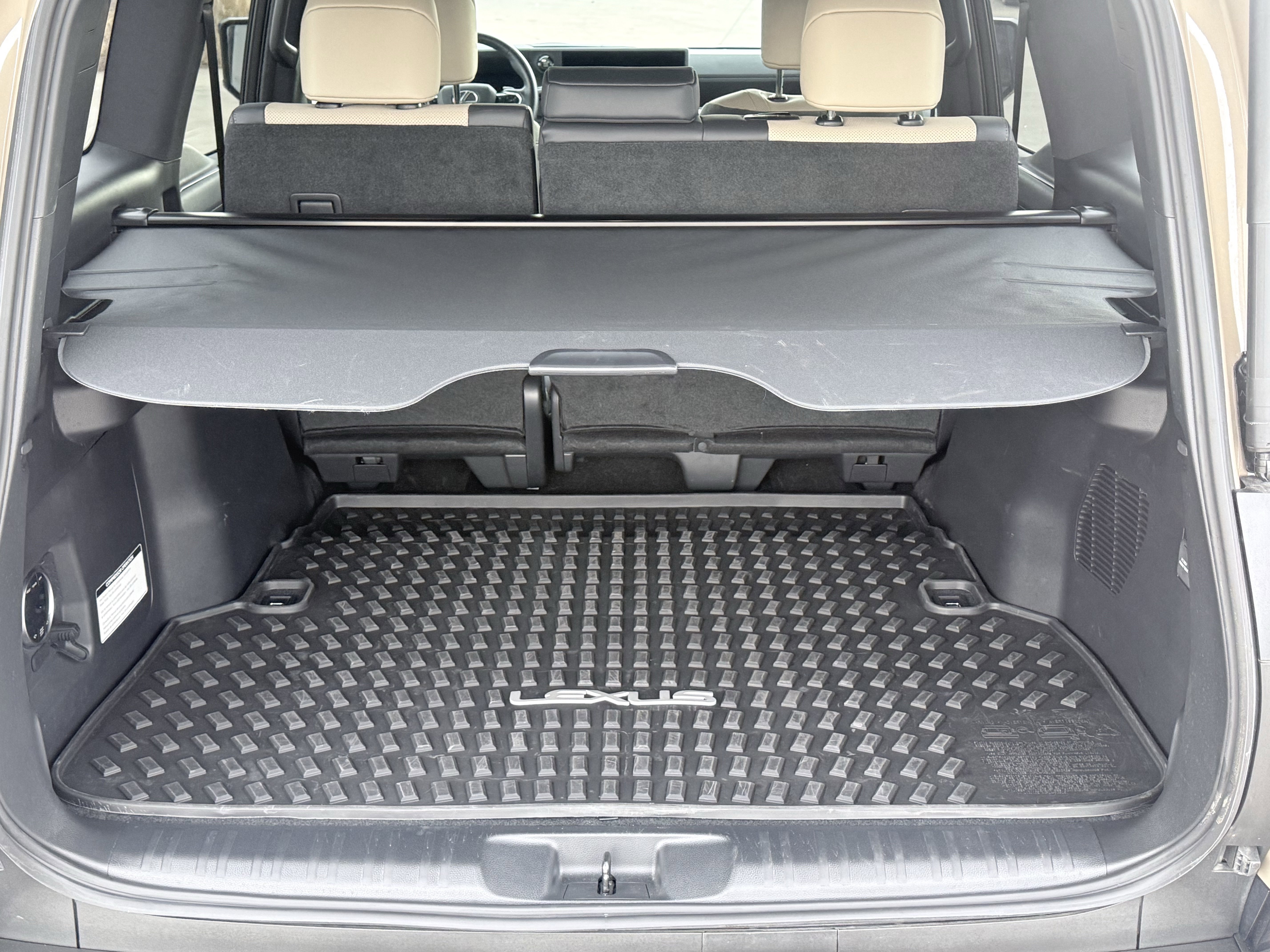 Used 2025 Lexus GX 550 image 19