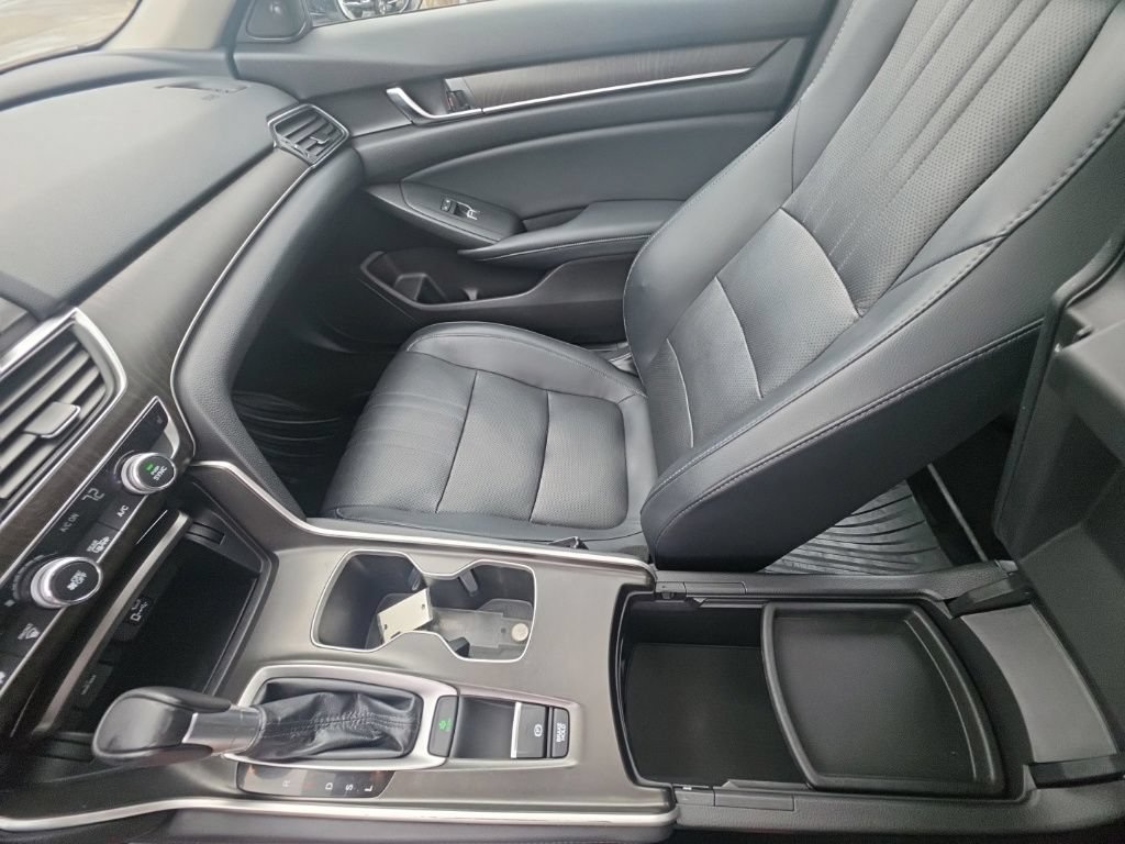 Used 2018 Honda Accord EX-L image 23