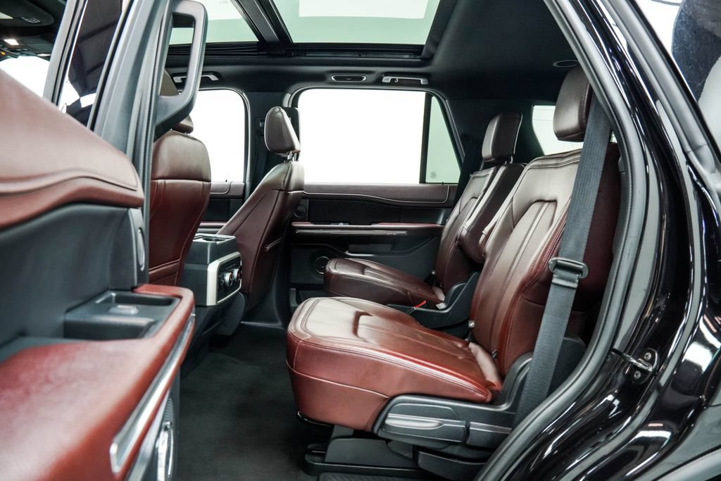 Used 2023 Ford Expedition Limited RWD image 19