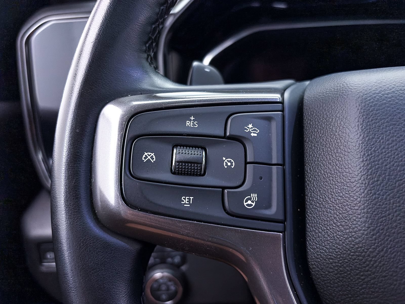 Used 2024 Chevrolet Silverado 1500 ZR2 w/ LPO, Dark Essentials Package AWD/4WD image 39