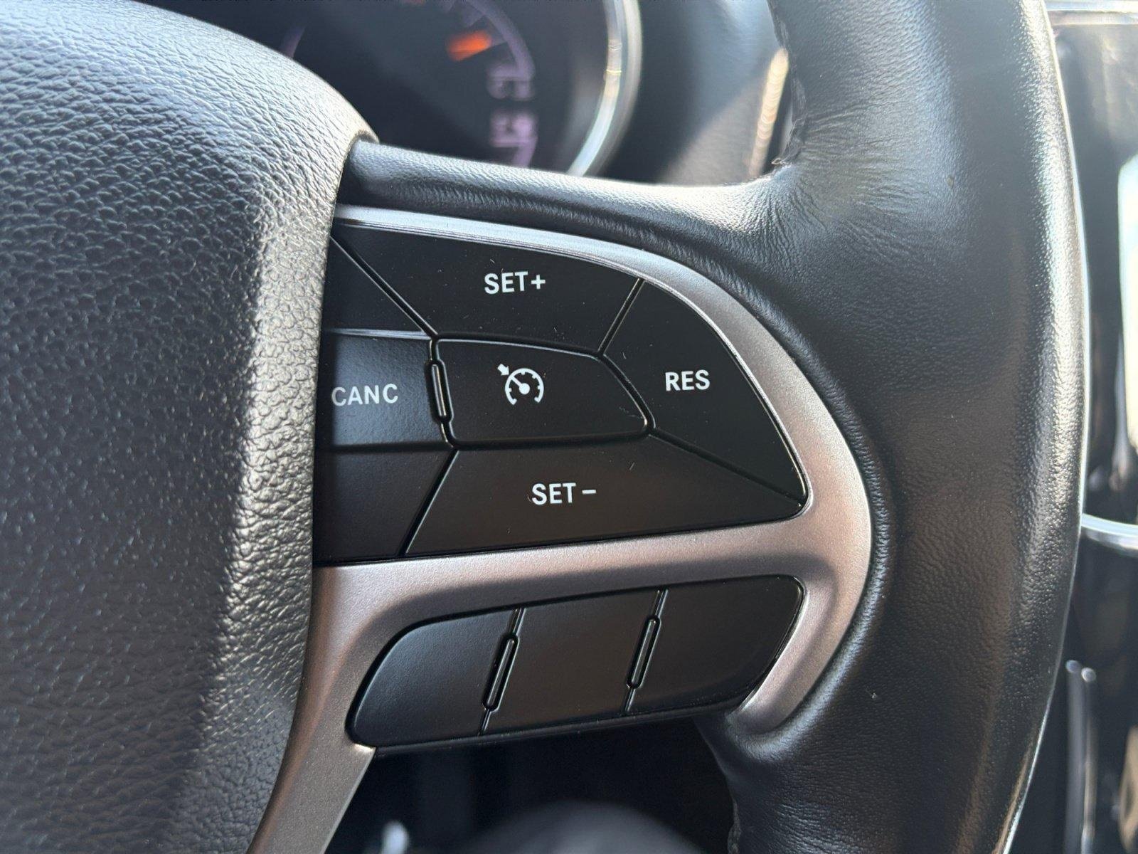Used 2019 Jeep Grand Cherokee Altitude AWD/4WD image 26