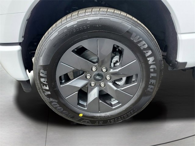 New 2025 Ford F150 Lightning Flash image 18