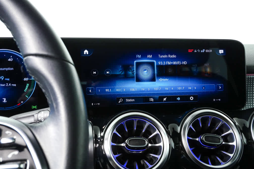 Used 2022 Mercedes-Benz GLB 250 image 10