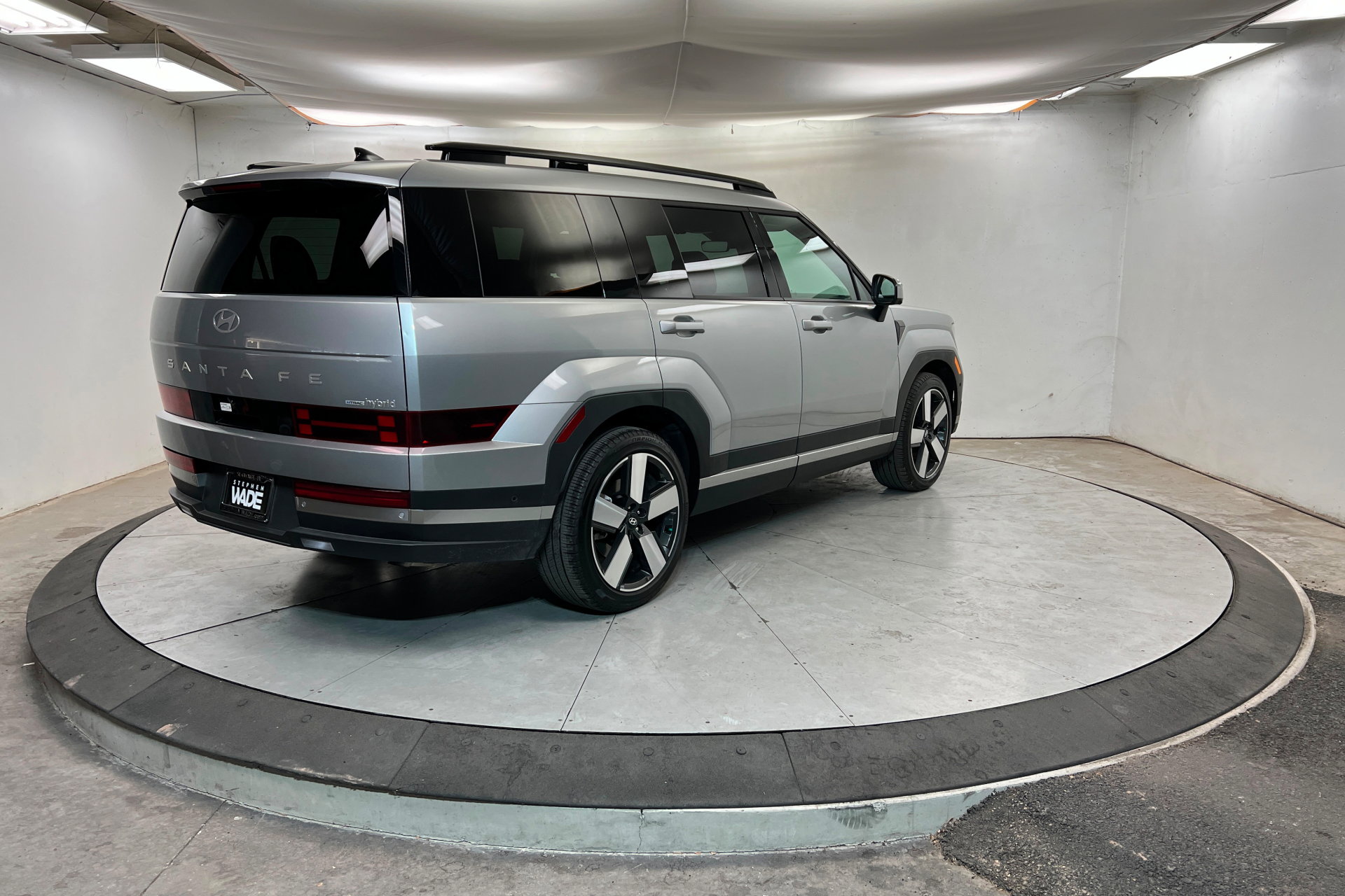 Used 2024 Hyundai Santa Fe Limited image 6