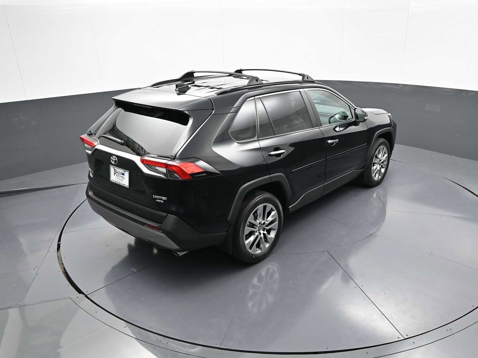 Used 2022 Toyota RAV4 Limited AWD/4WD image 37