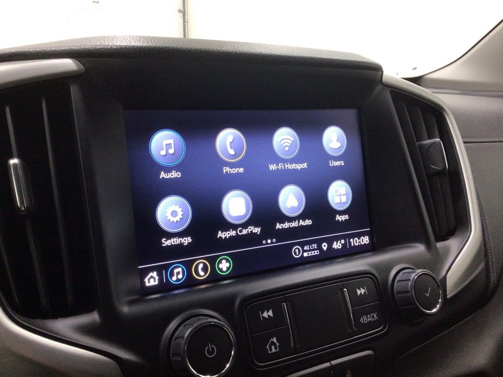 Used 2024 GMC Terrain SLT image 15