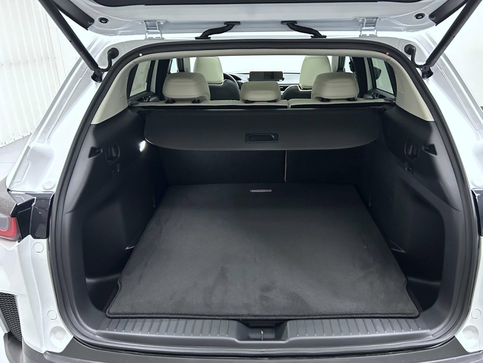 New 2026 MAZDA CX-50 AWD 2.5 S w/ Premium Package image 10