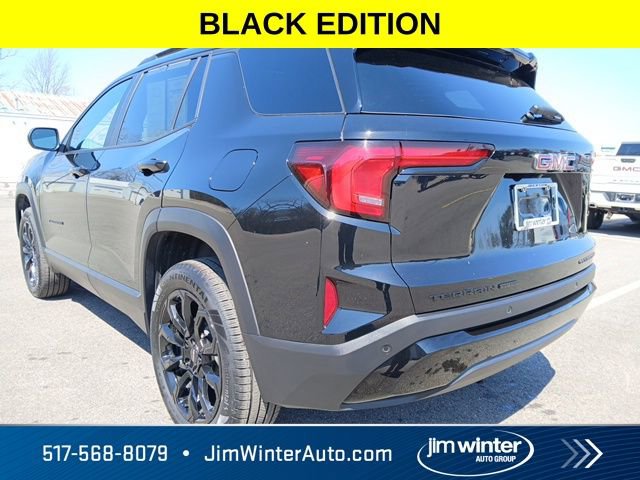 Used 2025 GMC Terrain Elevation w/ Black Edition AWD/4WD image 9