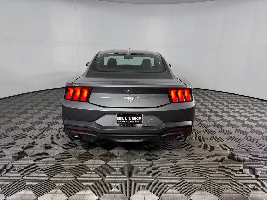 Used 2026 Ford Mustang Premium RWD image 8