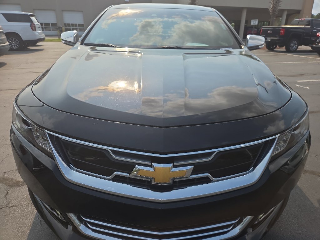 Used 2017 Chevrolet Impala Premier w/ Enhanced Convenience Package image 9
