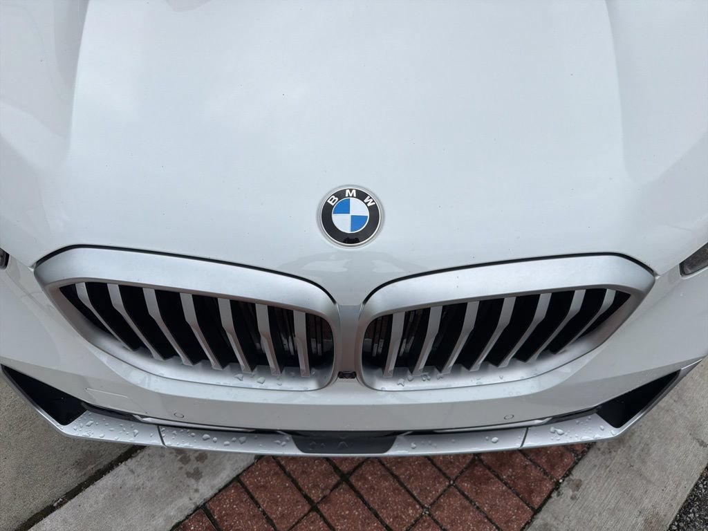 Used 2024 BMW X5 sDrive40i w/ Premium Package RWD image 13