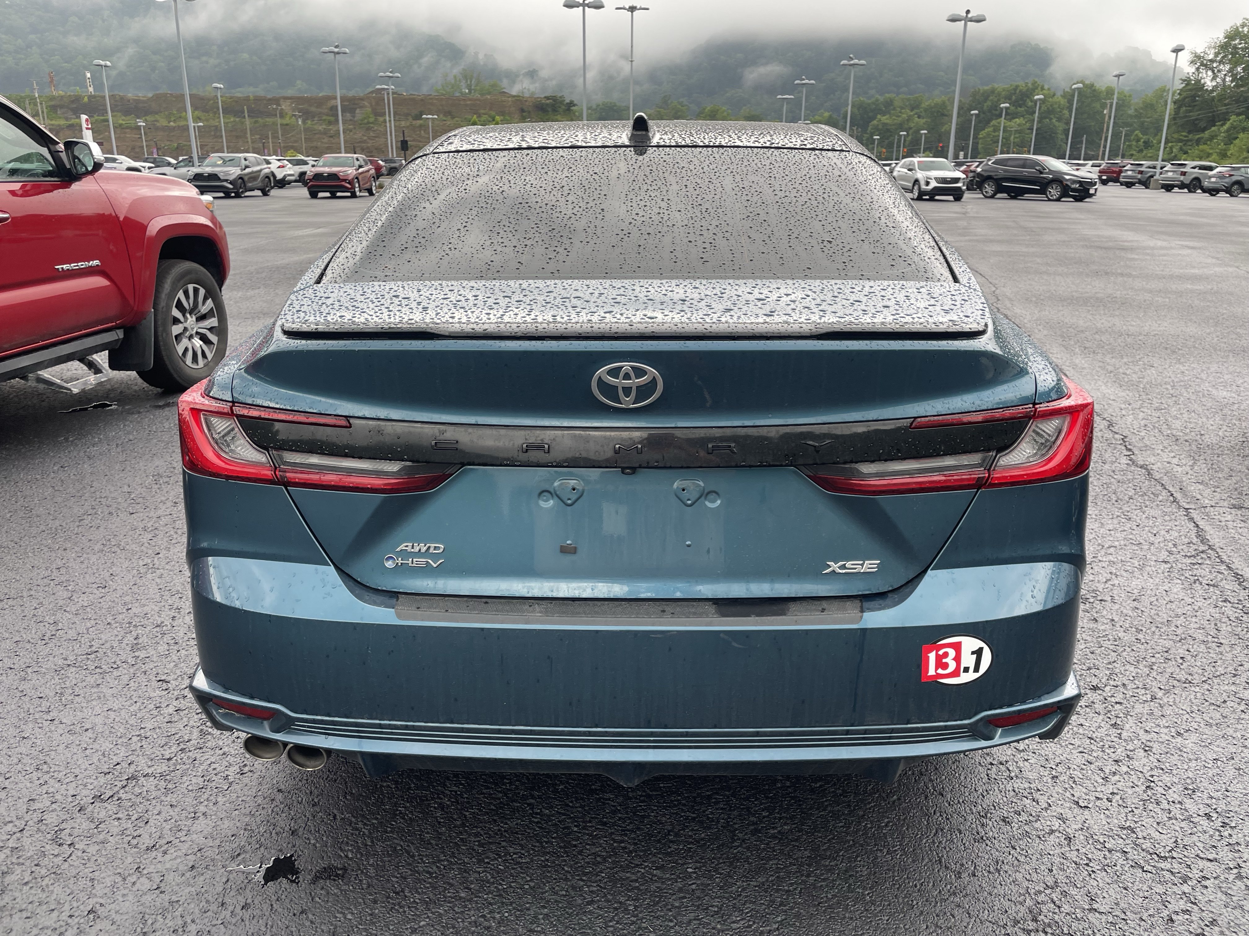 Used 2025 Toyota Camry XSE AWD/4WD image 3
