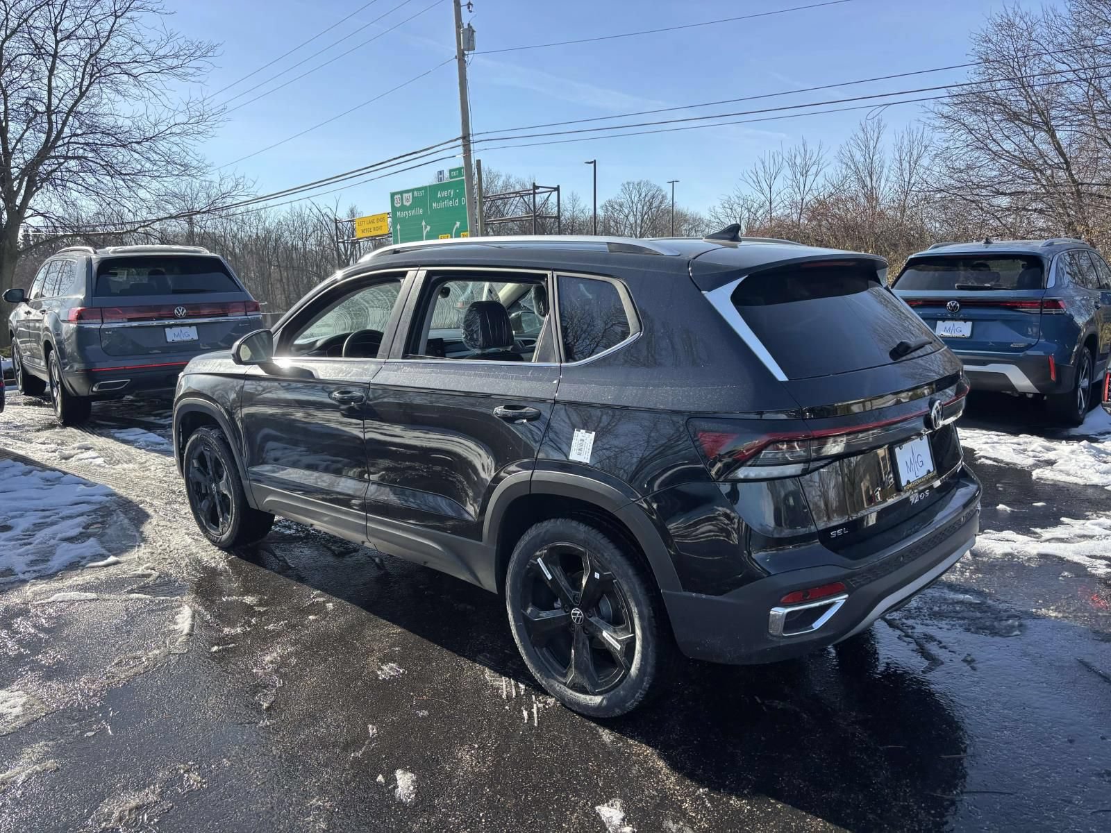 New 2026 Volkswagen Taos SEL AWD/4WD image 5
