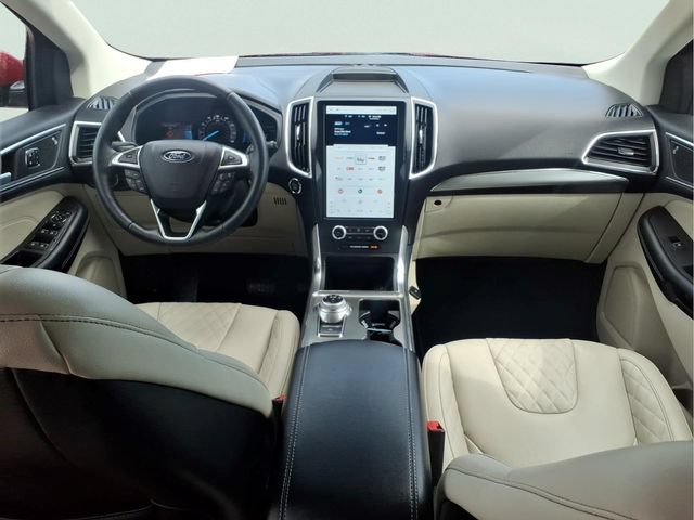 Certified 2023 Ford Edge Titanium AWD/4WD image 10