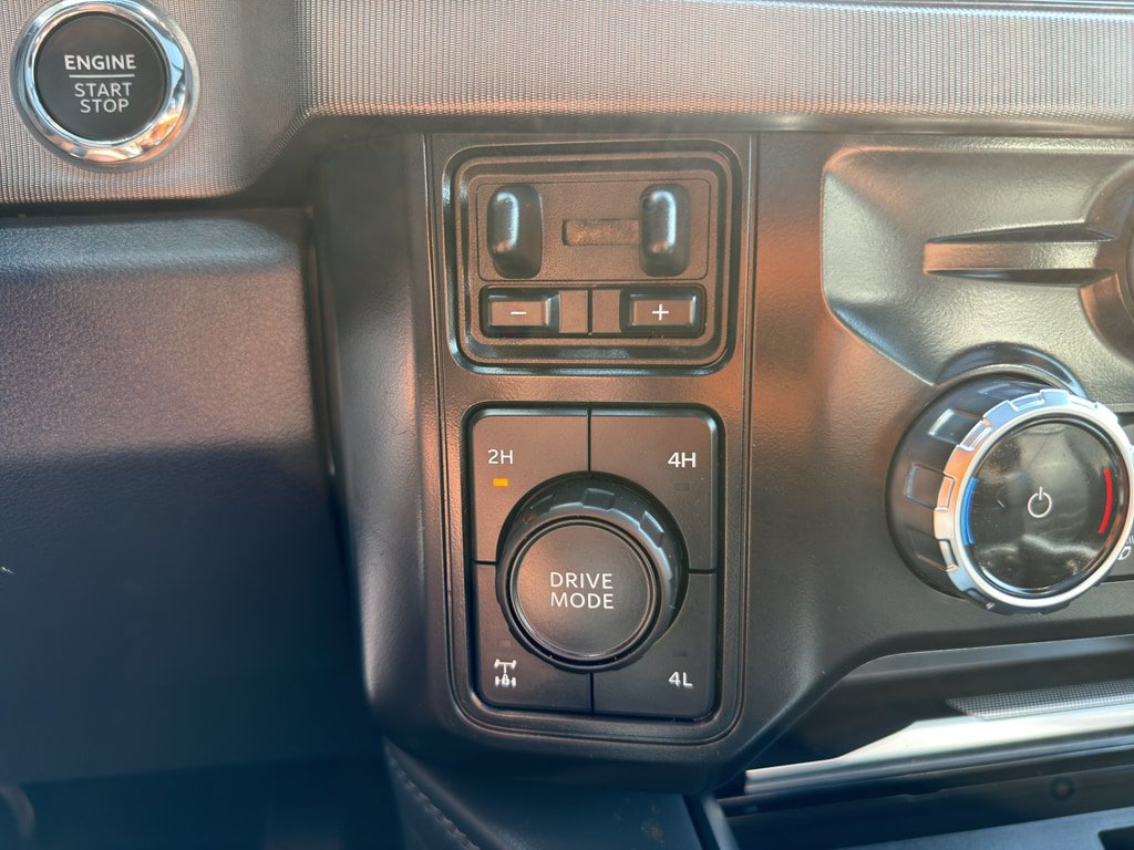 Certified 2026 Ford F350 Platinum AWD/4WD image 40