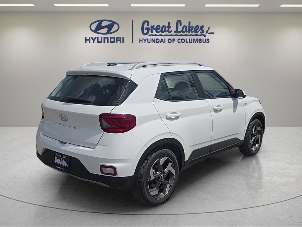 New 2026 Hyundai Venue SEL FWD image 5