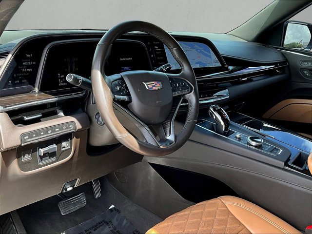 Used 2021 Cadillac Escalade Sport w/ Driver Assist Tech Package AWD/4WD image 14