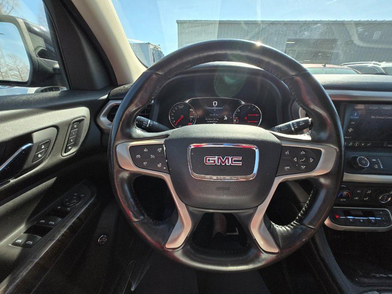 Used 2020 GMC Acadia Denali image 6