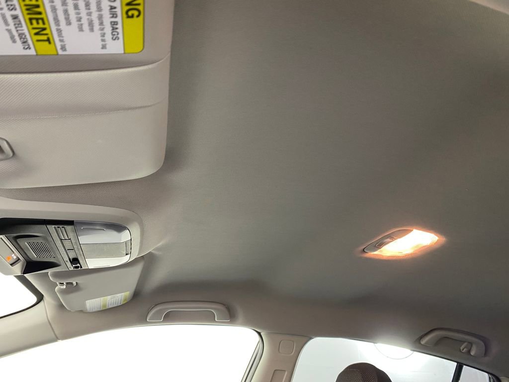 Used 2021 Subaru Crosstrek 2.0i image 25