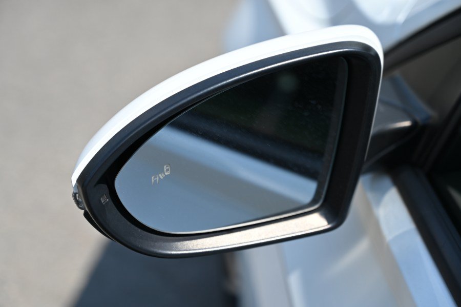 Used 2019 Volkswagen Jetta GLI Autobahn FWD image 12