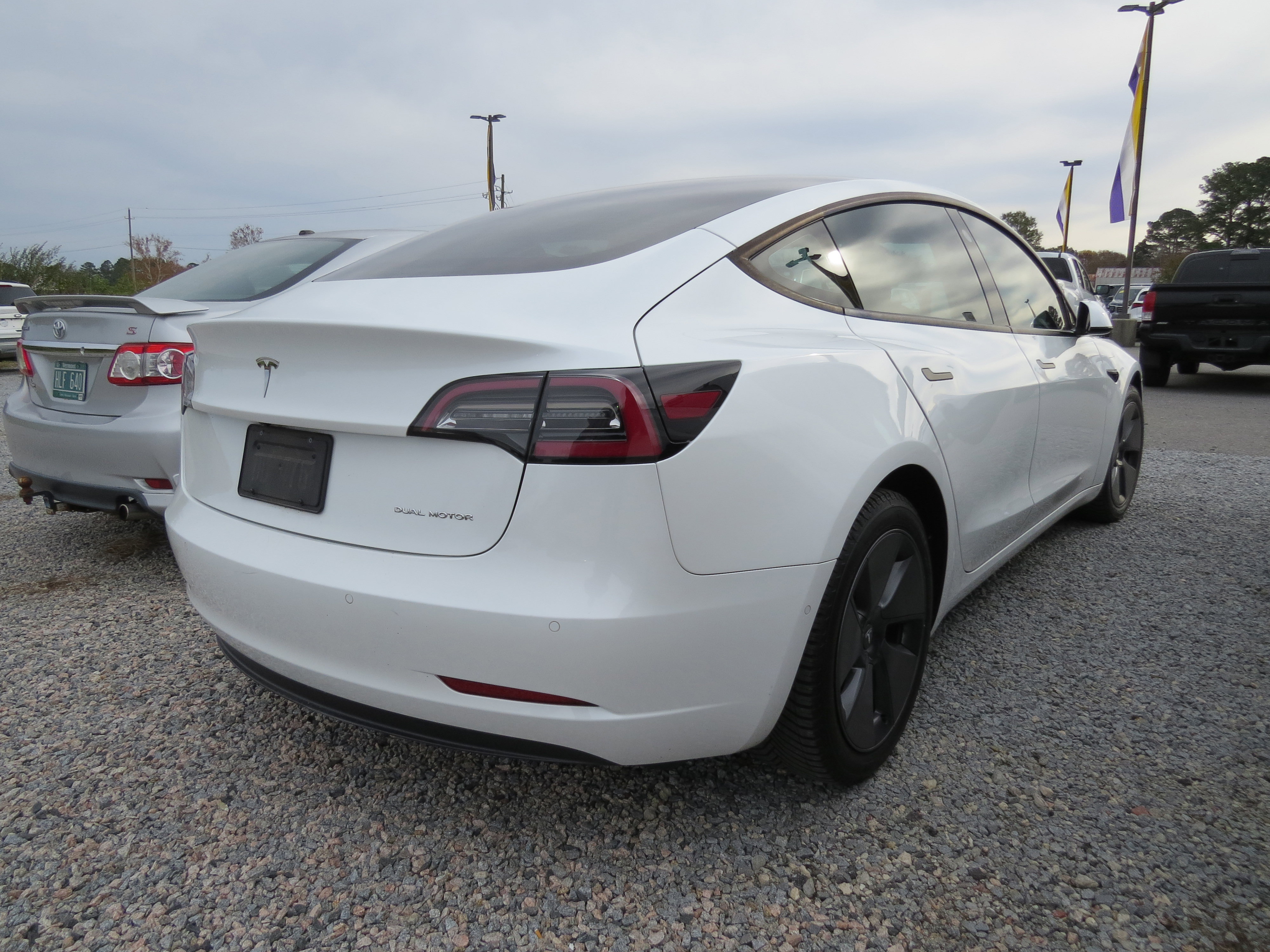 Used 2022 Tesla Model 3 Long Range image 15