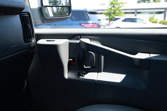 Used 2021 Chevrolet Express 2500 w/ Communications Package RWD image 25