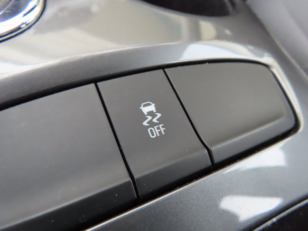 Certified 2018 Chevrolet Cruze LT image 8