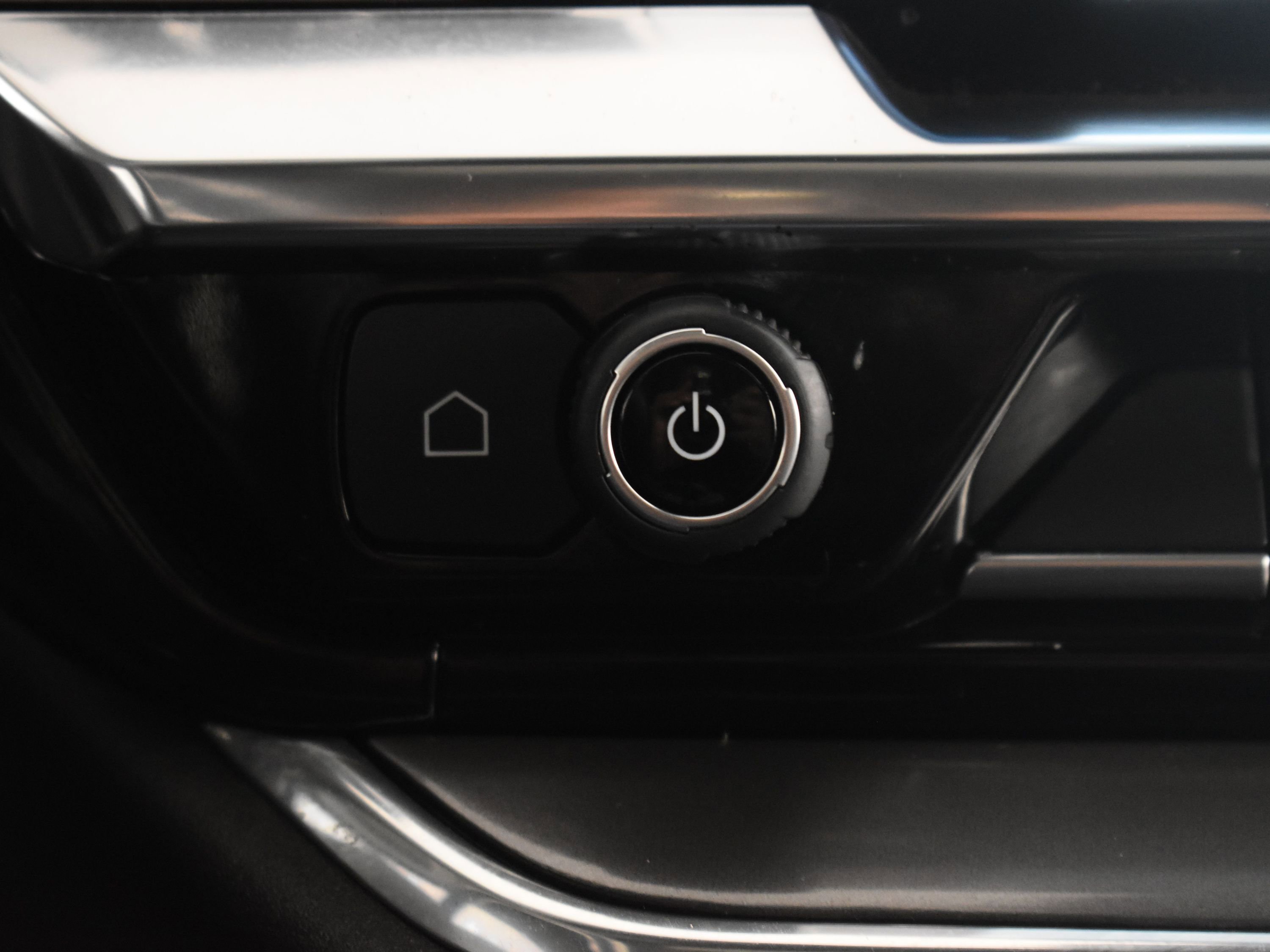 Used 2025 Chevrolet Silverado 2500 High Country w/ High Country Premium Package image 42