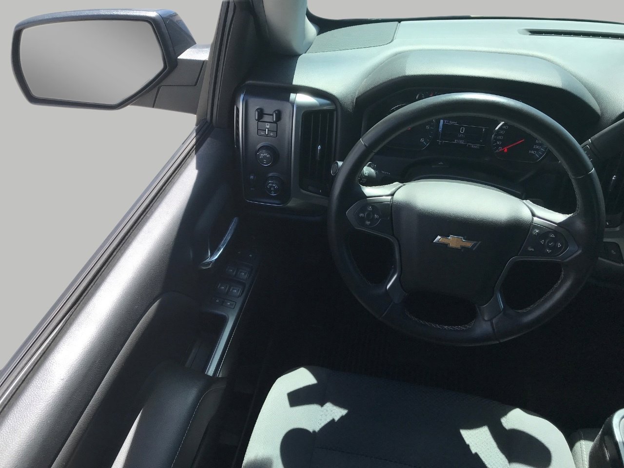 Used 2017 Chevrolet Silverado 1500 LT w/ All Star Edition AWD/4WD image 5