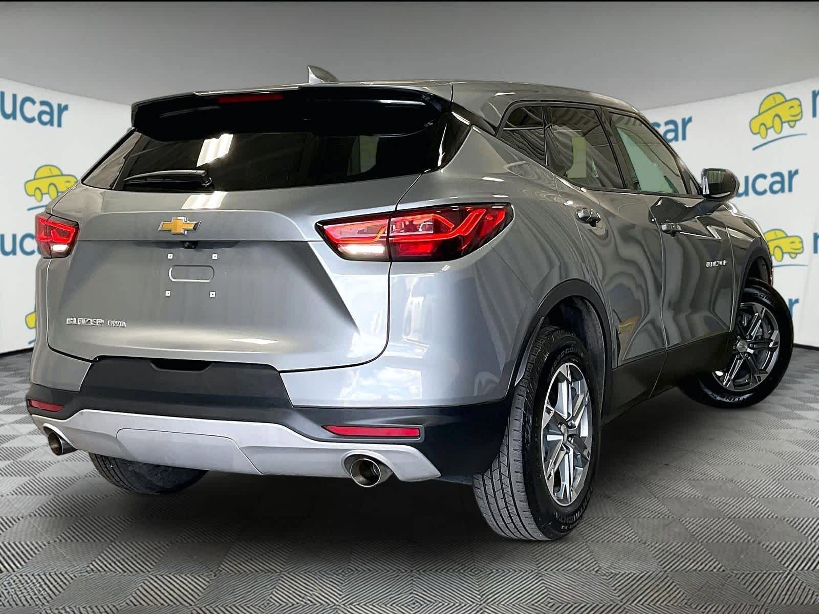 Used 2025 Chevrolet Blazer LT AWD/4WD image 6