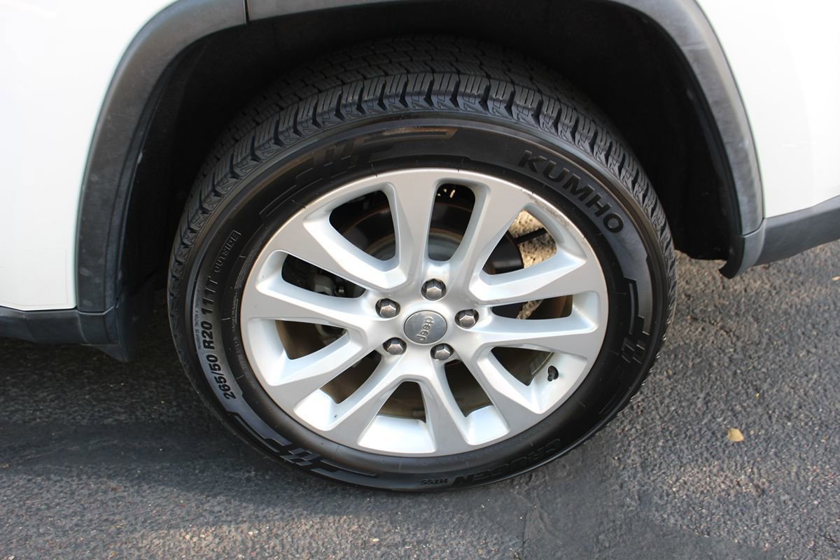 Used 2017 Jeep Grand Cherokee Limited RWD image 49