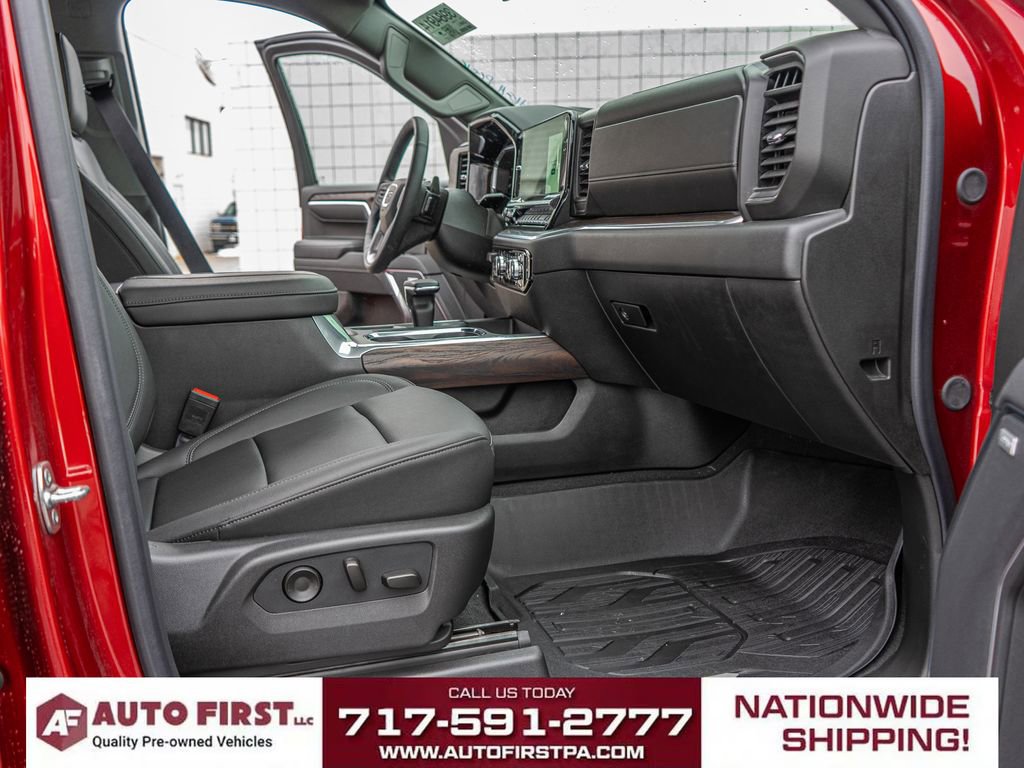 Used 2026 GMC Sierra 1500 SLT w/ SLT Premium Package image 16