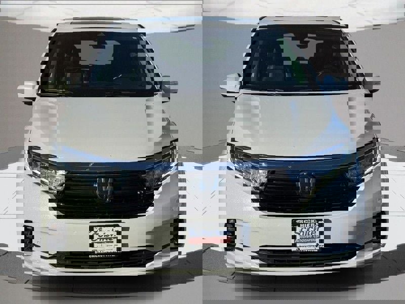 Used 2024 Honda Odyssey Touring image 9