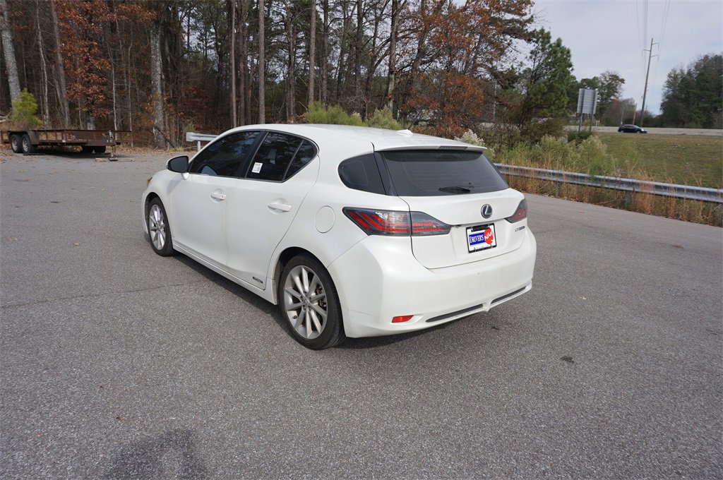 Used 2013 Lexus CT 200h image 18