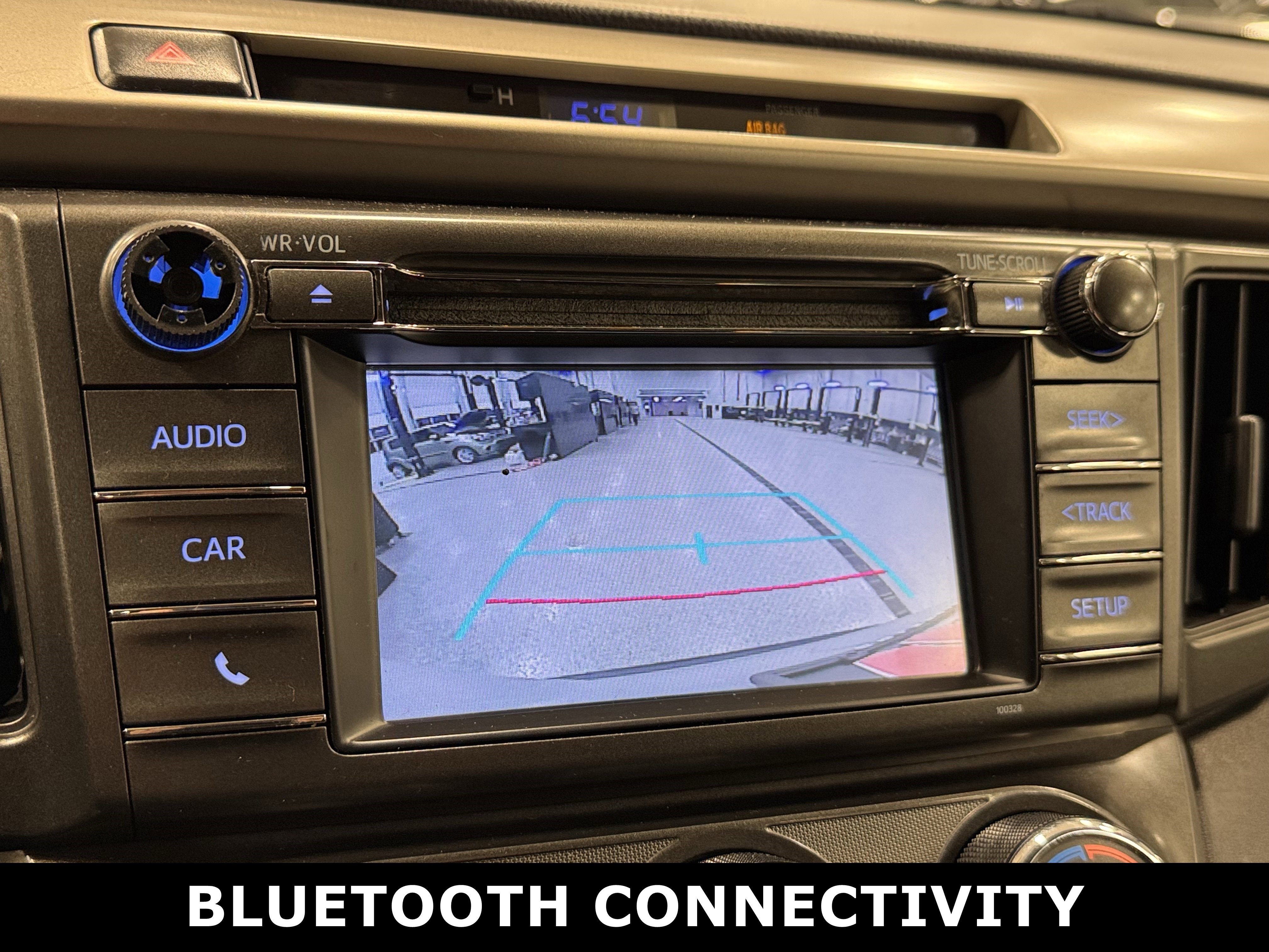 Used 2015 Toyota RAV4 LE image 6