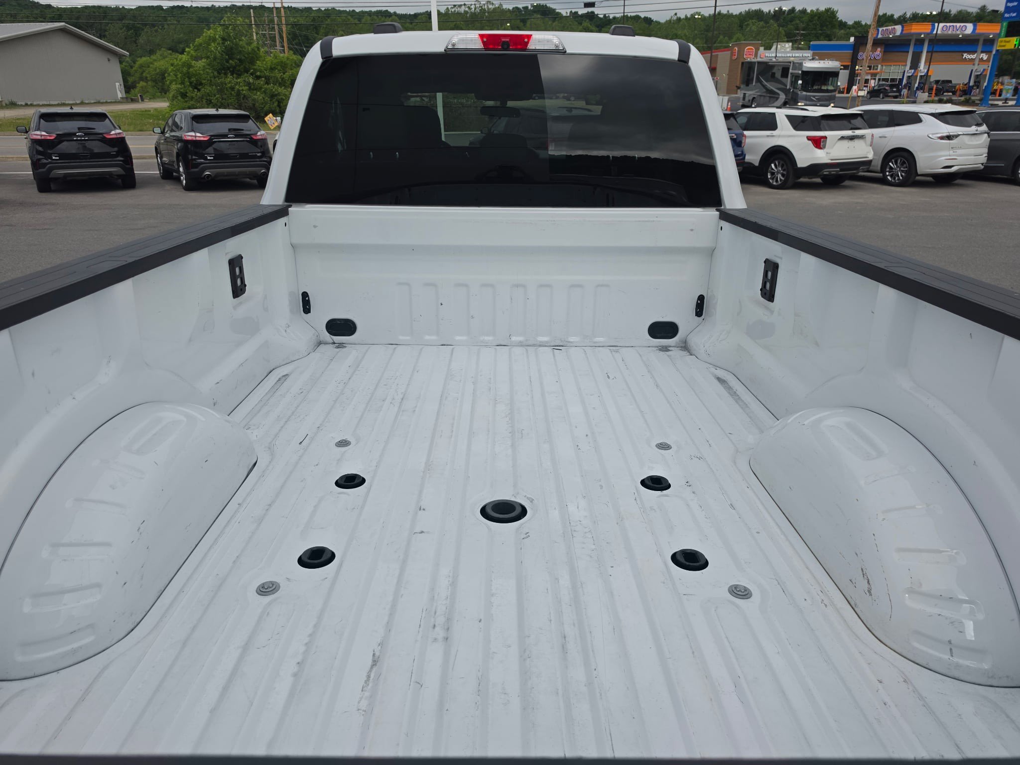 Used 2024 Ford F450 XLT w/ 360-Degree Camera Package AWD/4WD image 5