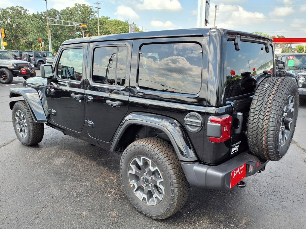 New 2025 Jeep Wrangler Sahara image 4