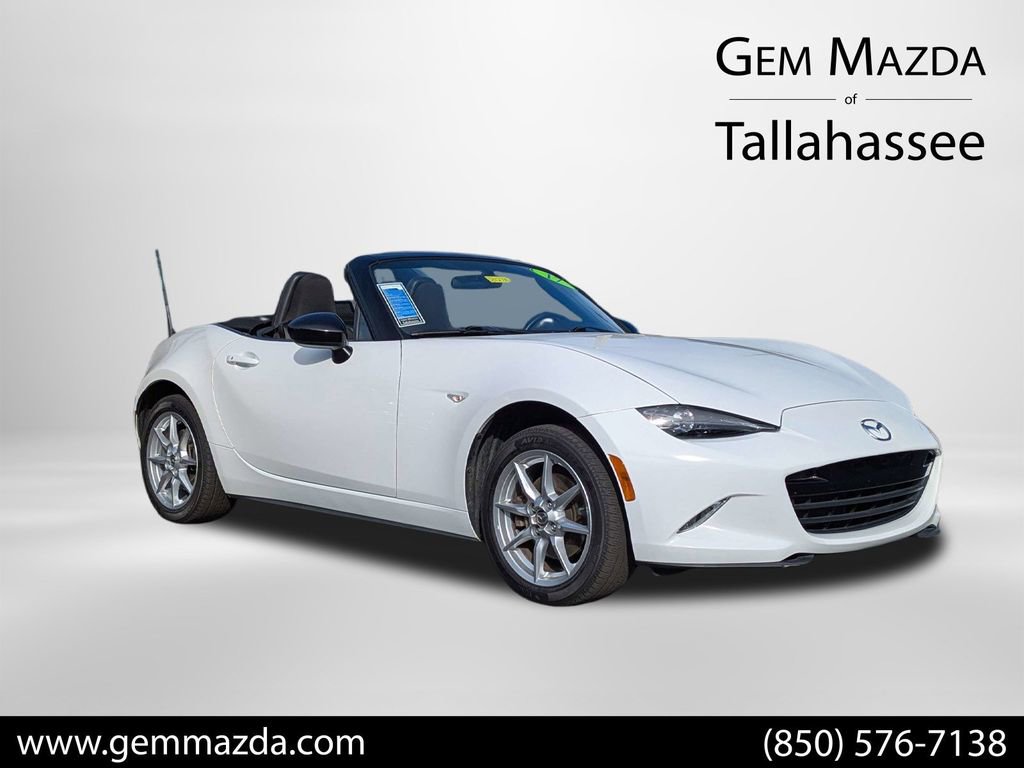 Used 2017 MAZDA MX-5 Miata Sport image 1