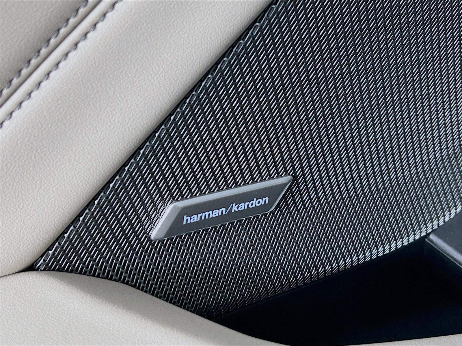 Used 2025 BMW 228i xDrive w/ Premium Package image 19