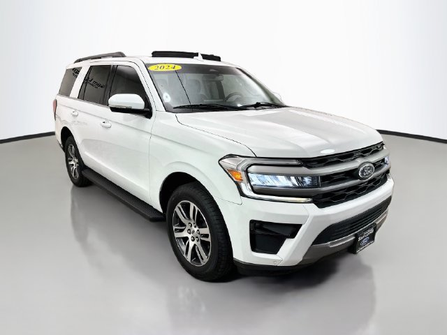 Used 2024 Ford Expedition XLT RWD image 1