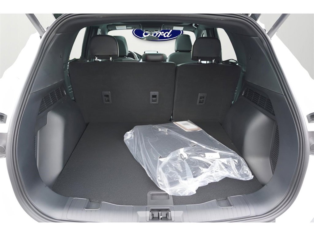 New 2025 Ford Escape ST-Line Elite w/ Class II Trailer Tow Package image 24