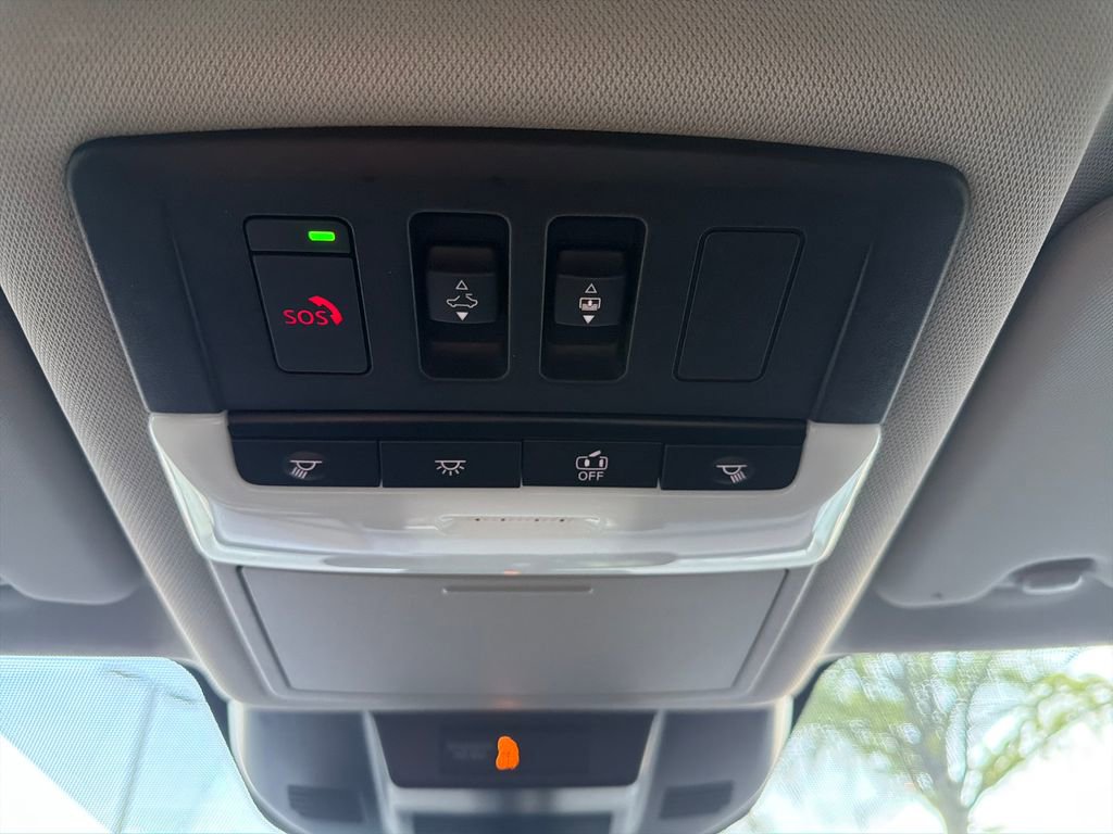 Used 2023 Nissan Rogue SL w/ SL Premium Package FWD image 26
