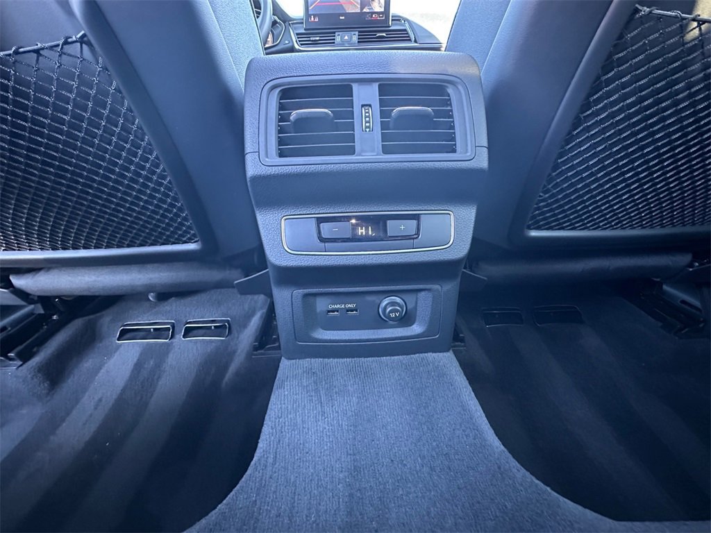 Used 2023 Audi Q5 2.0T Premium Plus w/ Premium Plus Package image 29